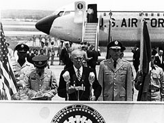 President Eisenhowerfs Visit to Okinawa